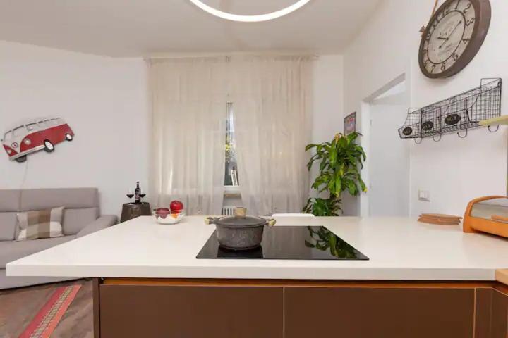 Romantic Apartment Verona Room photo