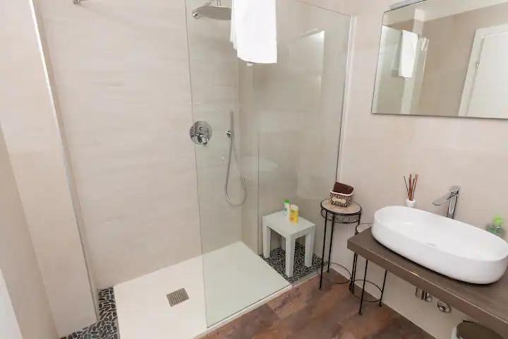 Romantic Apartment Verona Room photo